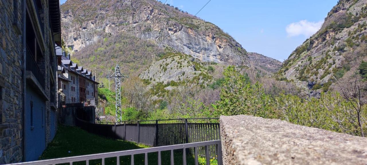El Llano De Escarrilla - Tucasaenlospirineos Exteriör bild